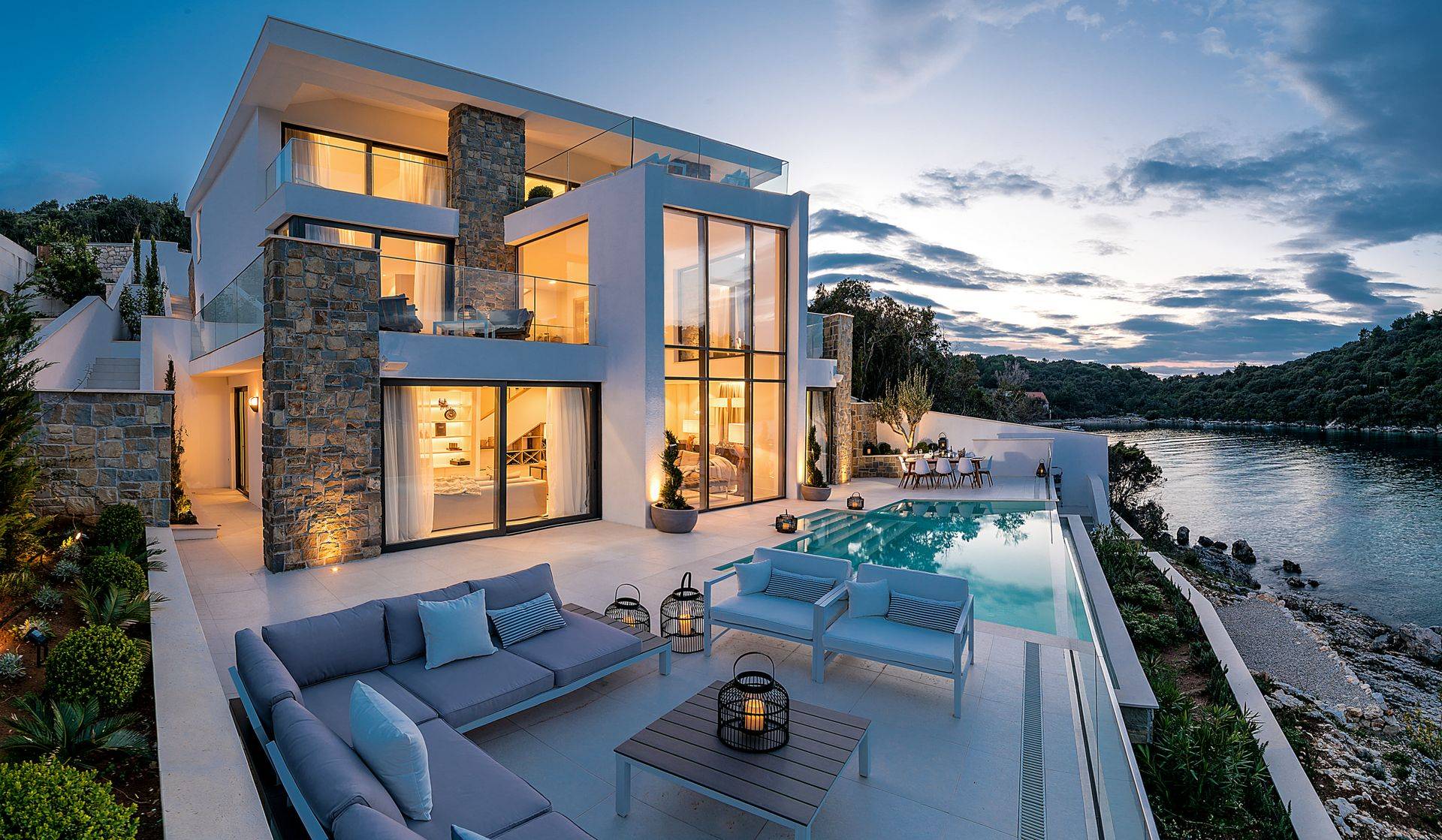 Luxury Mediterranean Villas  Home Design