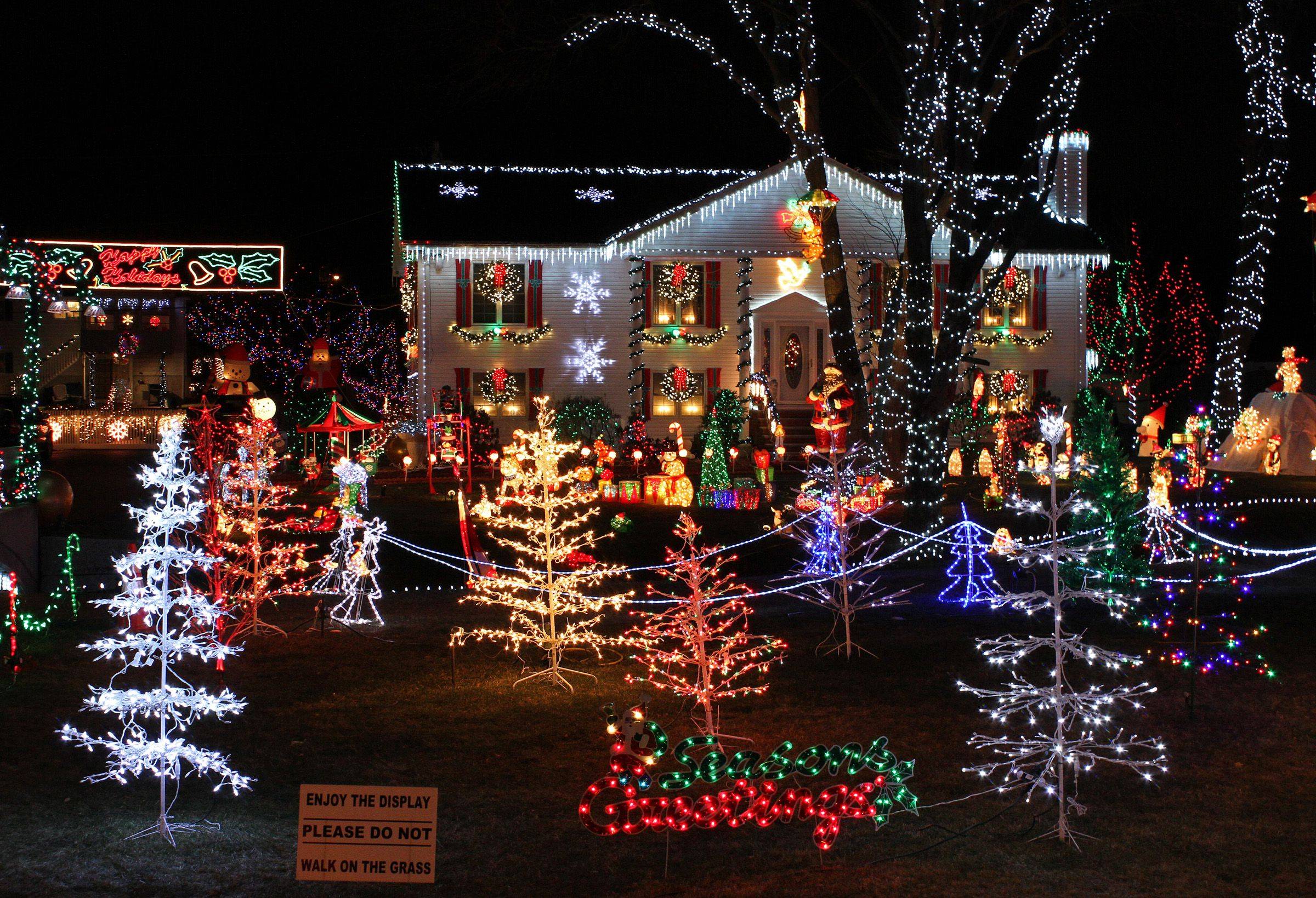 Xmas Lights and Decorations  Home Design